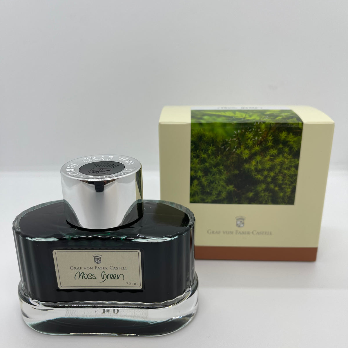 Ink Review #1309: Graf von Faber-Castell Moss Green — Mountain of Ink