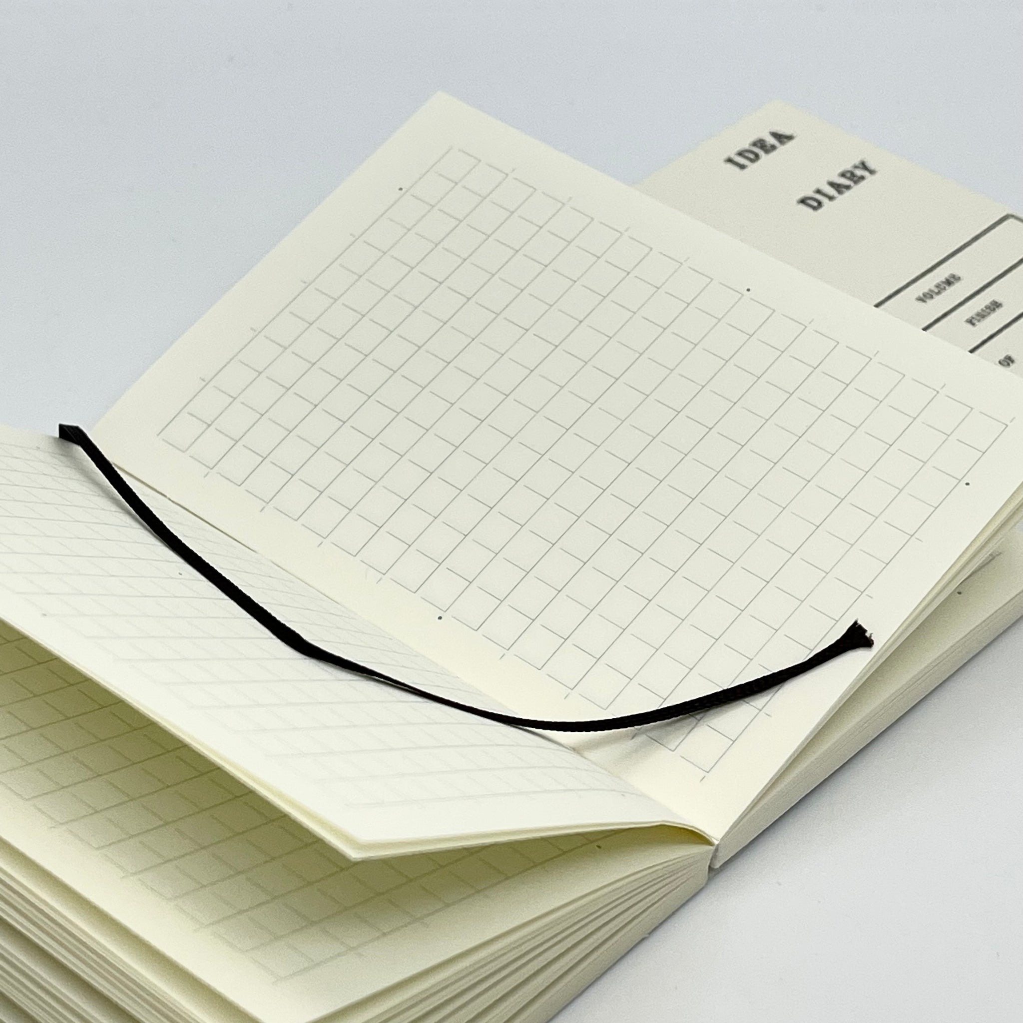 midoriページ Midori MD Notebook A7 Grid – Reid Stationers