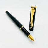 Diplomat Traveller Fountain Pen Black Lacquer Gold Trim