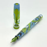 Nahvalur (Narwhal) Original Plus Fountain Pen Spring