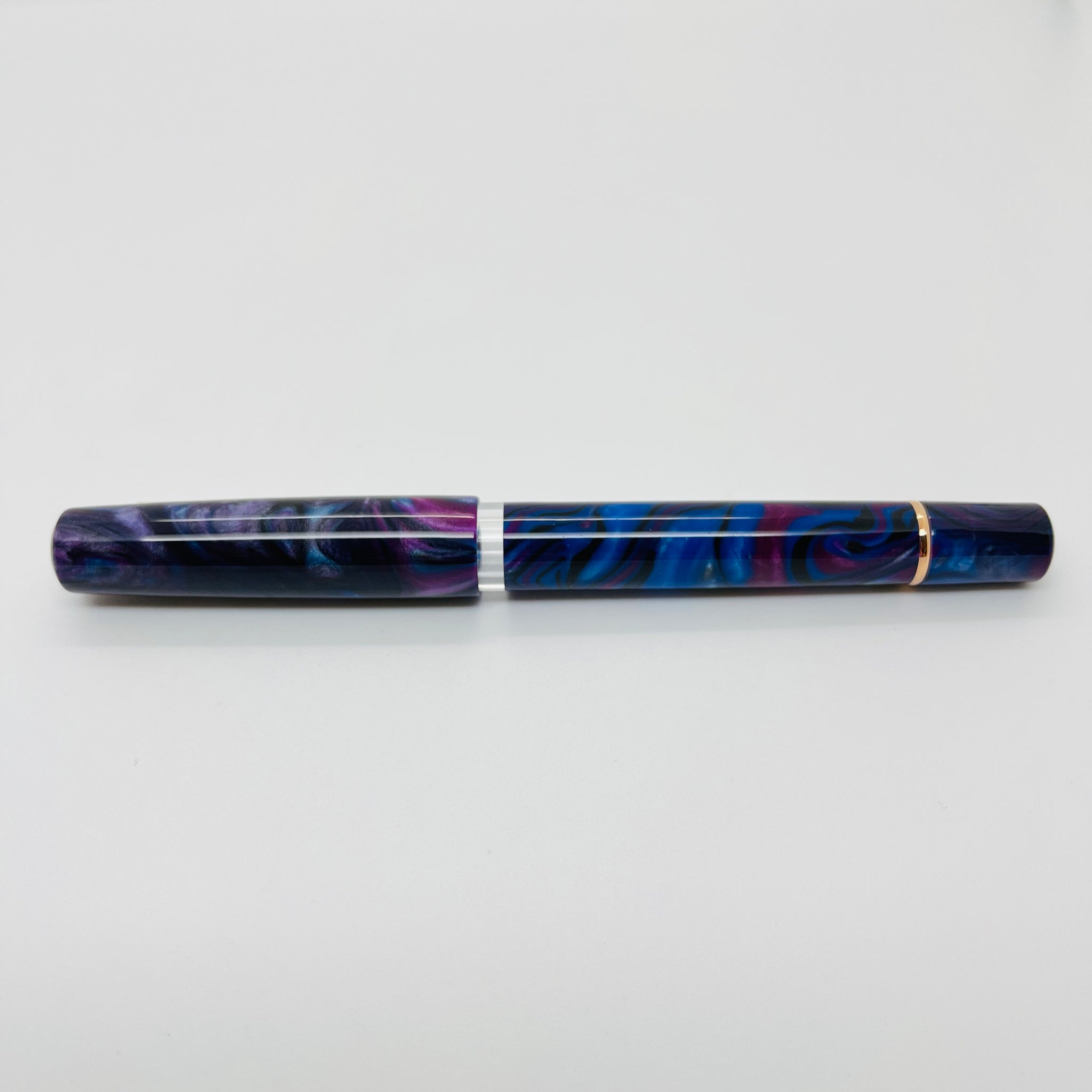 Nahvalur (Narwhal) Schuylkill Fountain Pen Cichlid Purple – Reid