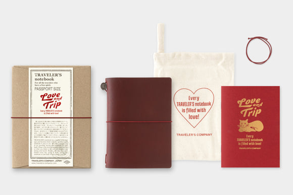 Traveler's Notebook Passport Love And Trip Red (*Pre-Order for April 24th*)