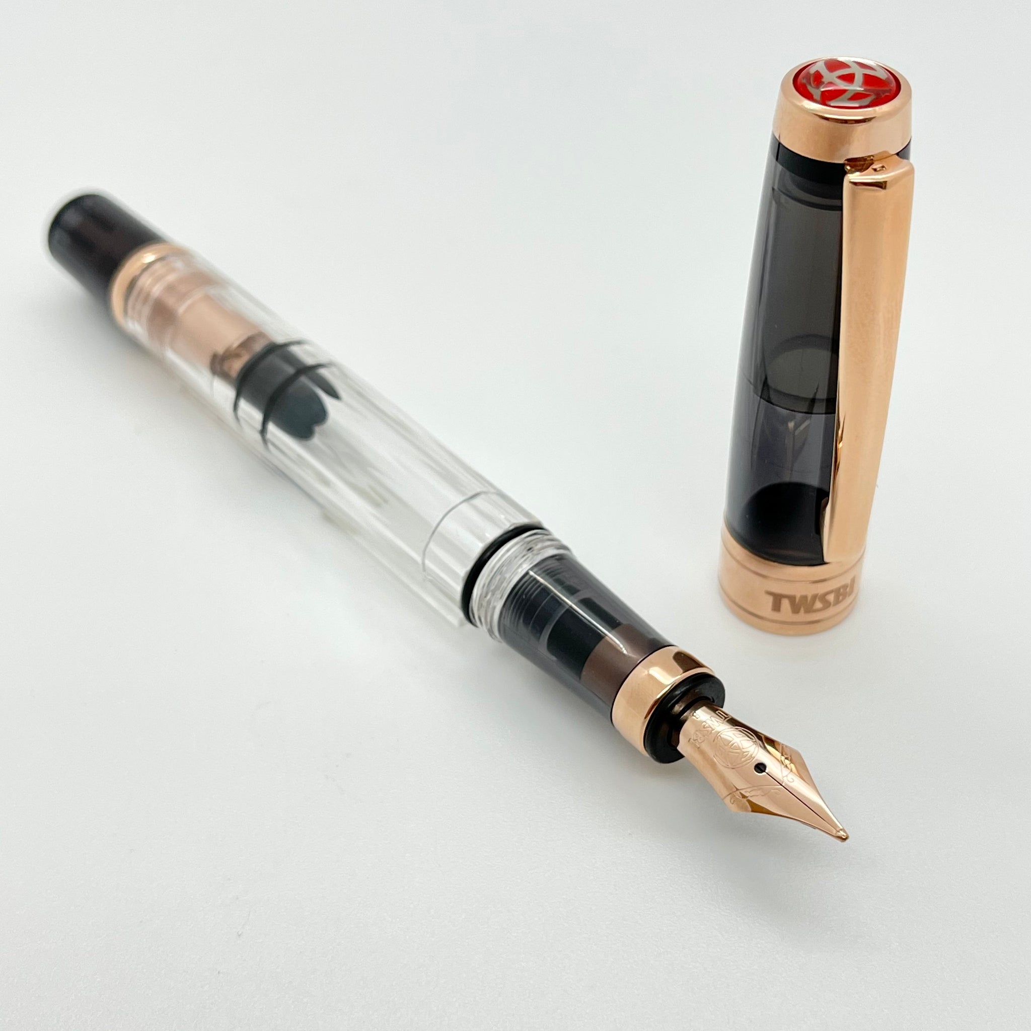 筆記具 TWSBI DIAMOND 580 Smoke Rose Gold stub TWSBI Diamond 580 Smoke RoseGold II Fountain Pen
