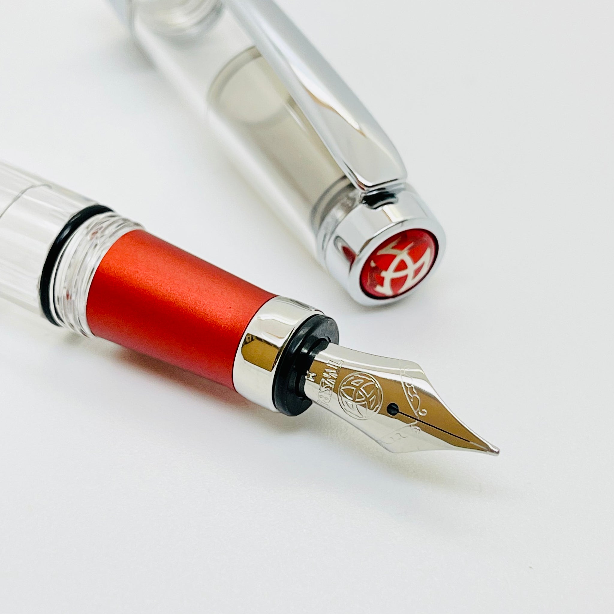 TWSBI Fountain Pen Diamond 580 RBT Ruby Red, The Beauty of The