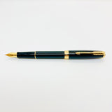 Parker Sonnet Fountain Pen Black Lacquer Gold Trim